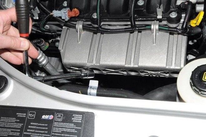 Замена масла в коробке передач Renault Duster