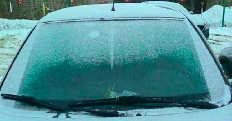 Как правильно очищать автомобиль от снега зимой