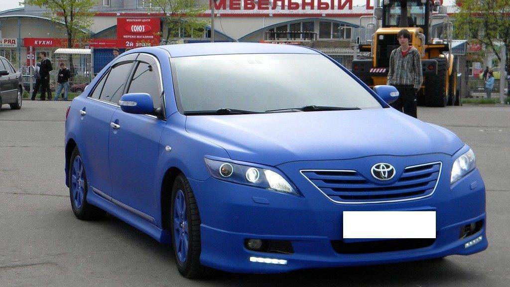 Оклейка автомобиля пленкой своими руками